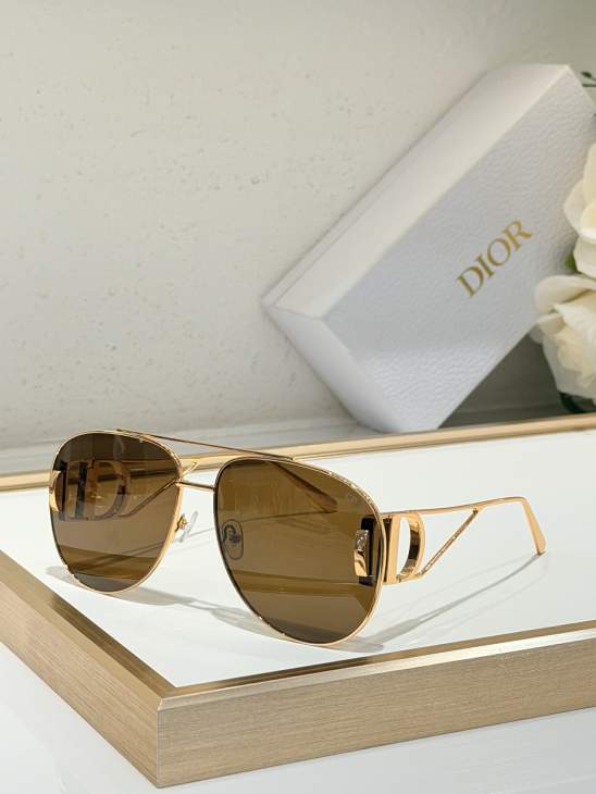 Picture of Dior Sunglasses _SKUfw77619546fw